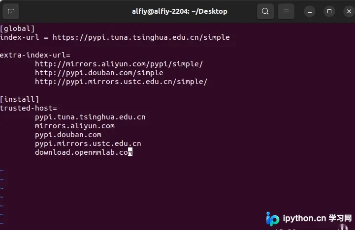 展示终端使用pip指定镜像源安装Python包的真实操作界面，同时体现下载进度和安装成功结果。