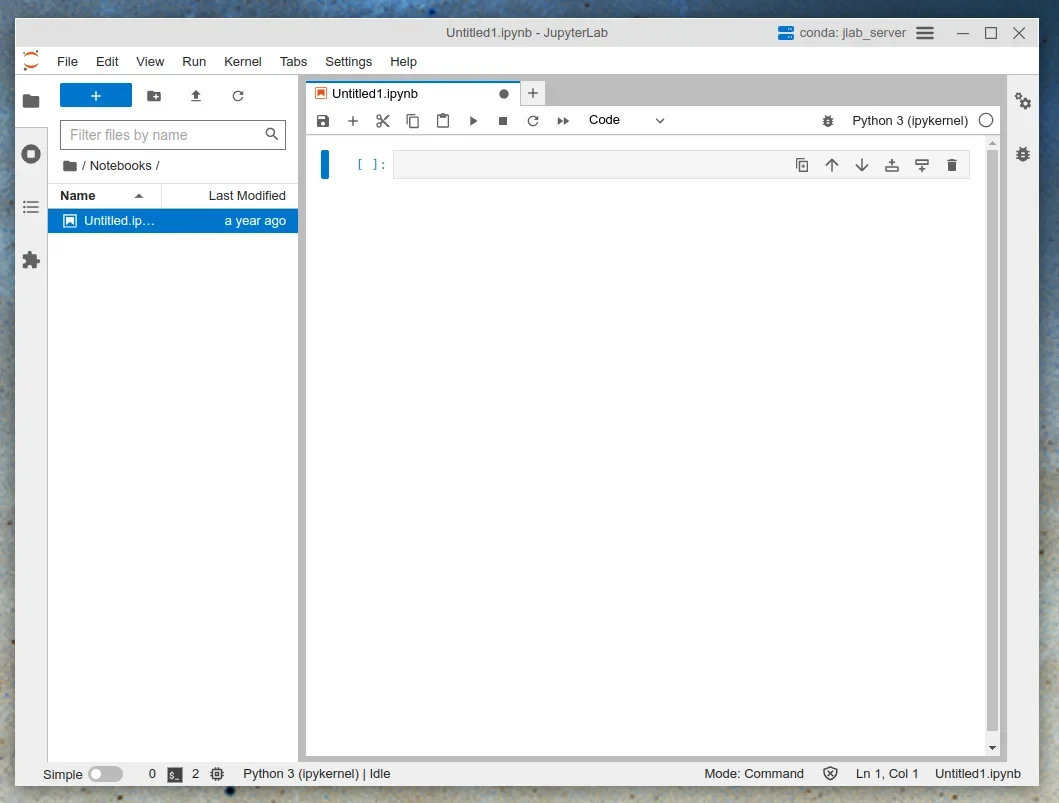 展示Python新手项目从代码编辑、安装依赖到运行成功并看到输出结果的完整真实开发场景。