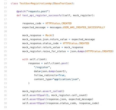 展示真实Python测试环境中使用patch模拟函数或类，并通过return_value、side_effect控制测试行为的代码及终端测试结果。